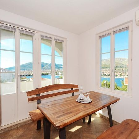 Apartment Poseidon Trogir Chambre photo
