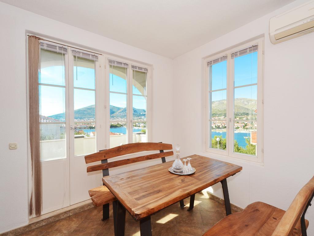 Apartment Poseidon Trogir Chambre photo