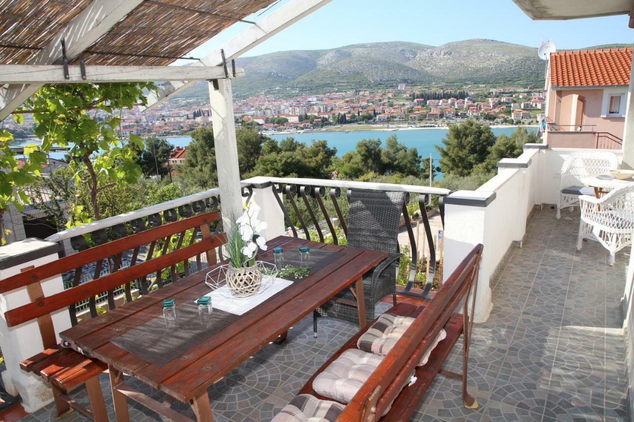 Apartment Poseidon Trogir Extérieur photo